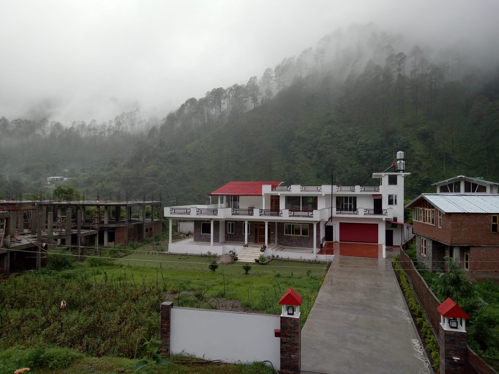Best Construction Company in Nainital, Bhimtal & Mukteshwar: How to Actually Judge One